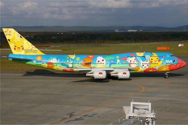 Themed aircrafts